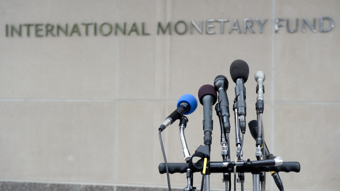 ΔΝΤ: Νέα μέτρα ή «κούρεμα» για να δώσουμε τη δόση 